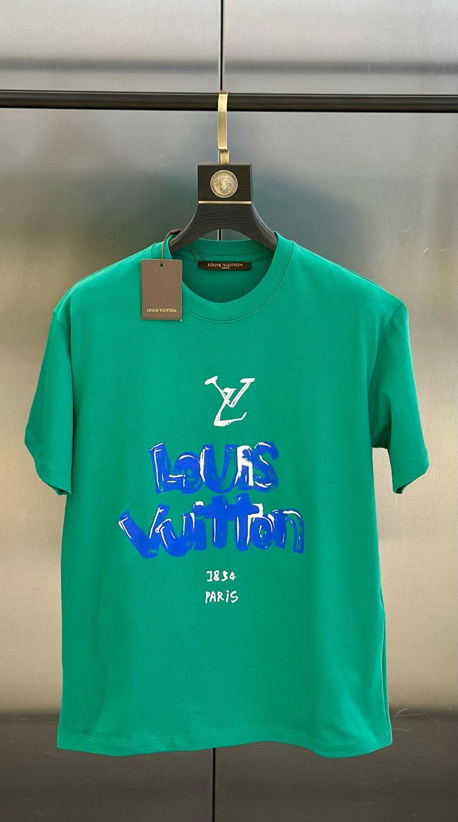 Louis Vuitton T-Shirt Medium-Fit