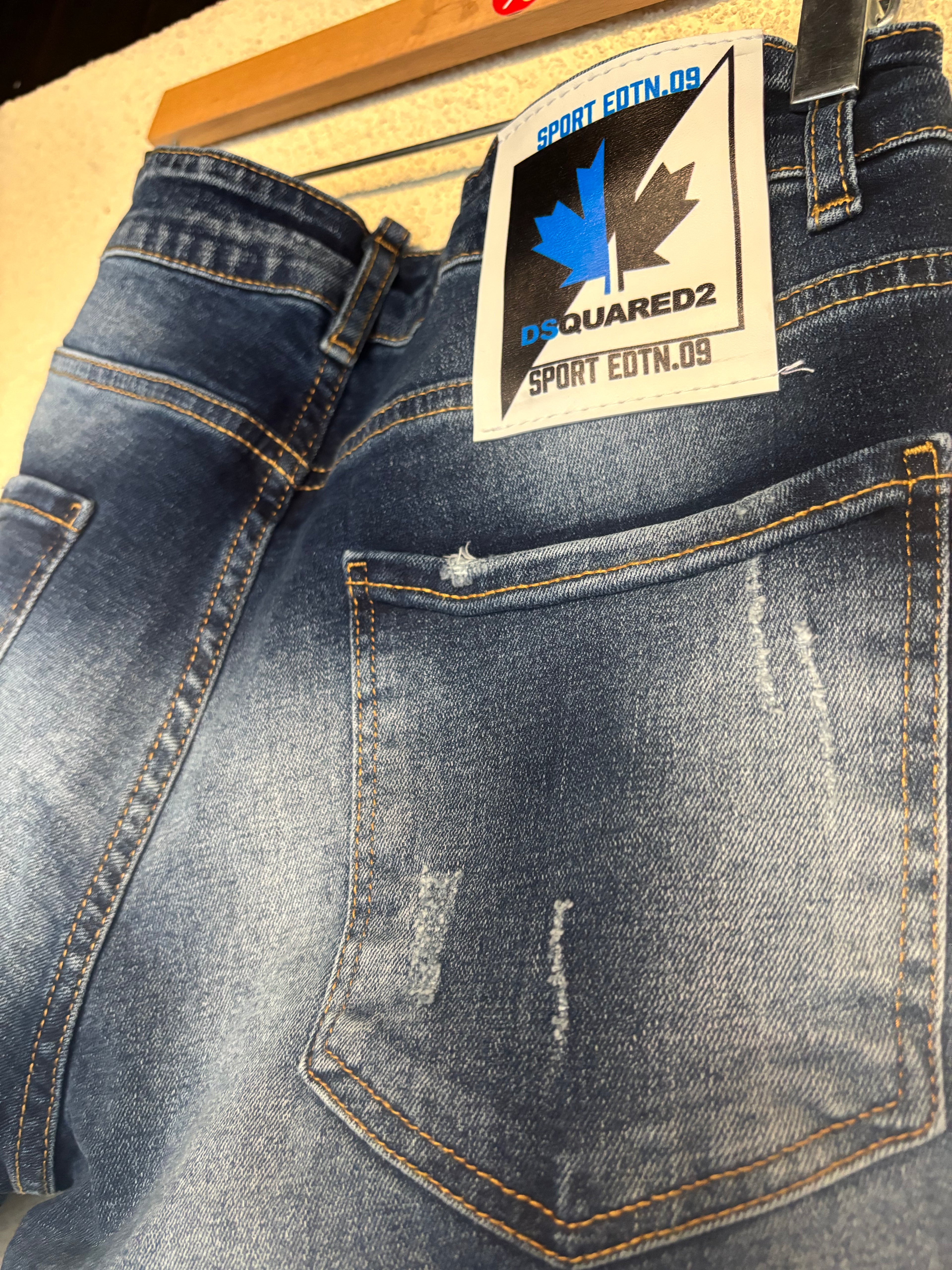 Dsquared2 Blue Leaf Jeans