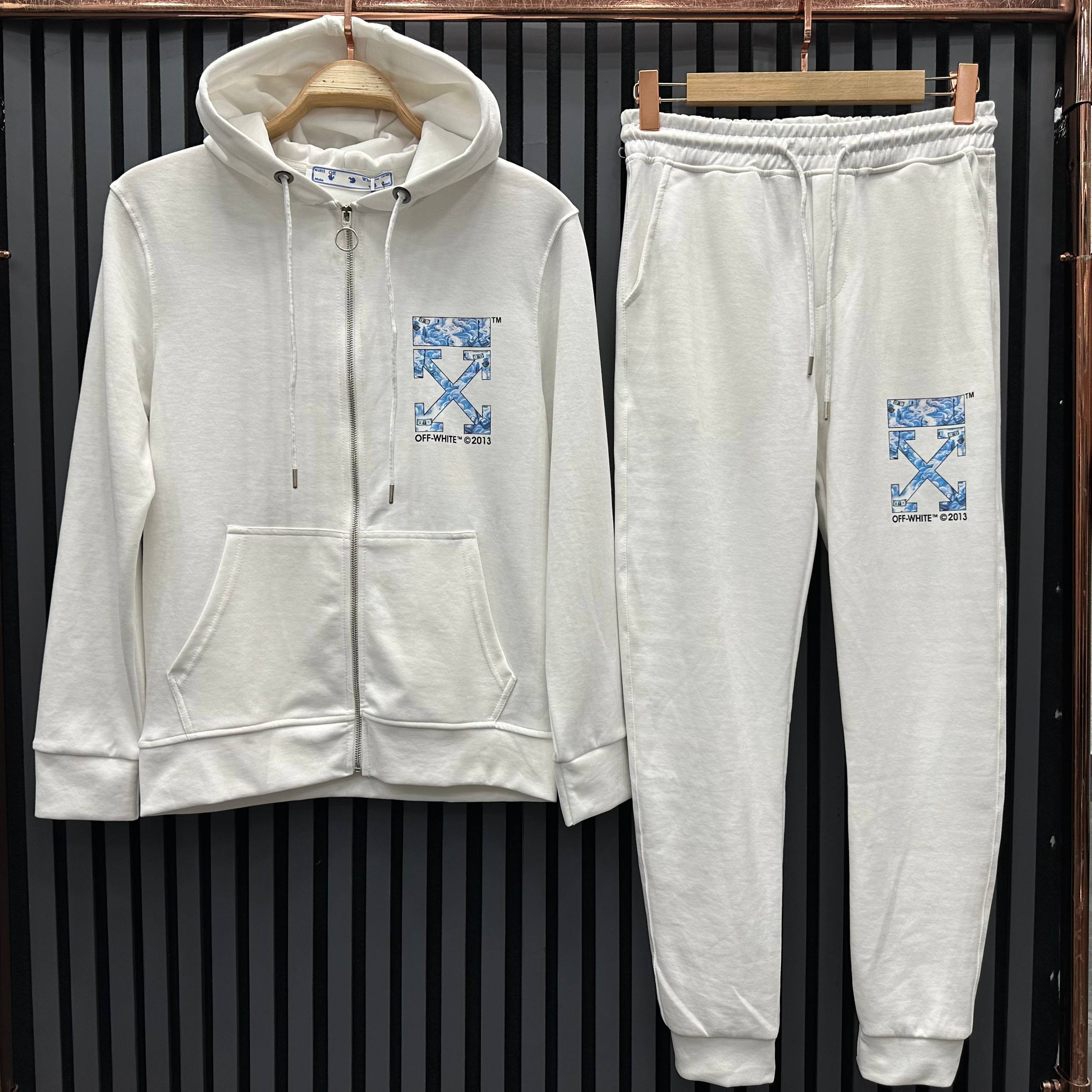 Off-White Комплект